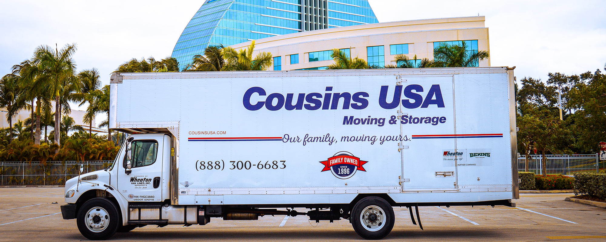 Cousins Truck in front of Hard Rock Cafe Sign